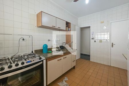 Cozinha de apartamento para alugar com 3 quartos, 110m² em Jardim Sao Miguel, Guarujá