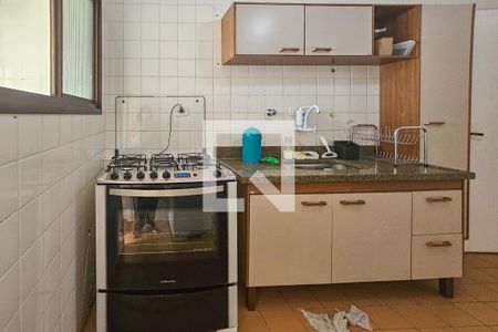 Cozinha de apartamento para alugar com 3 quartos, 110m² em Jardim Sao Miguel, Guarujá
