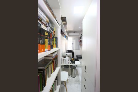 Escritório de casa à venda com 3 quartos, 163m² em Jardim Taboao, São Paulo