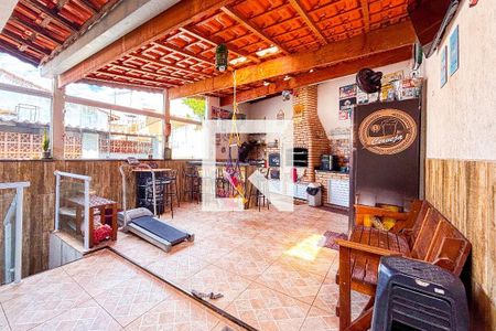 Casa à venda com 3 quartos, 360m² em Vila Progresso, Santo André
