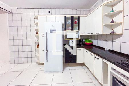 Casa à venda com 3 quartos, 360m² em Vila Progresso, Santo André