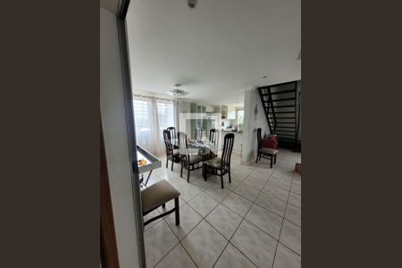 Casa à venda com 7 quartos, 402m² em Balneário Água Limpa, Nova Lima