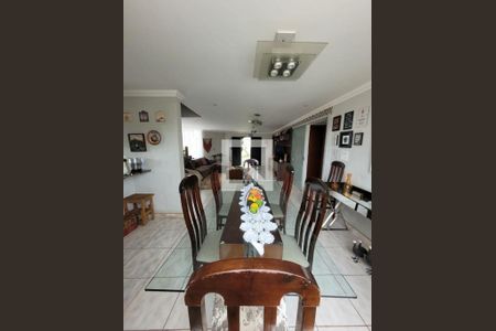 Casa à venda com 7 quartos, 402m² em Balneário Água Limpa, Nova Lima