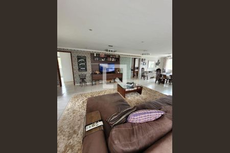 Casa à venda com 7 quartos, 402m² em Balneário Água Limpa, Nova Lima