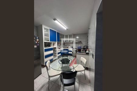 Casa à venda com 4 quartos, 172m² em Vila Butantã, São Paulo