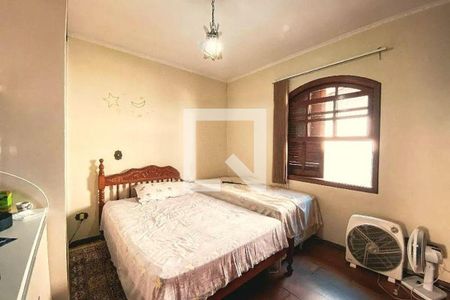 Casa à venda com 4 quartos, 174m² em Jardim das Vertentes, São Paulo