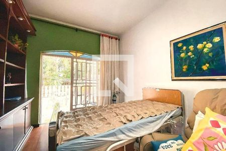 Casa à venda com 4 quartos, 174m² em Jardim das Vertentes, São Paulo