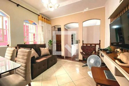 Casa à venda com 4 quartos, 174m² em Jardim das Vertentes, São Paulo