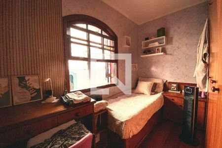 Casa à venda com 4 quartos, 174m² em Jardim das Vertentes, São Paulo