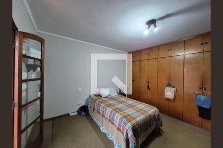 Casa à venda com 4 quartos, 205m² em Jardim Pinheiros, São Paulo