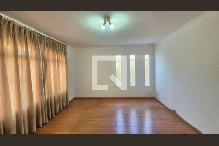 Casa à venda com 4 quartos, 126m² em Rolinópolis, São Paulo