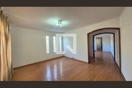 Casa à venda com 4 quartos, 126m² em Rolinópolis, São Paulo