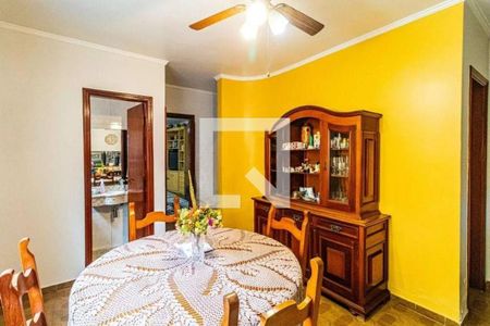 Casa à venda com 3 quartos, 184m² em Jardim das Vertentes, São Paulo