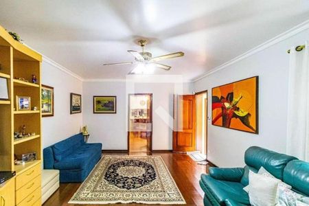 Casa à venda com 3 quartos, 184m² em Jardim das Vertentes, São Paulo