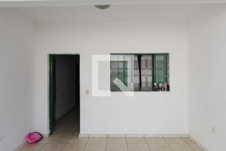 Garagem de casa à venda com 3 quartos, 180m² em Jaqueline, Belo Horizonte