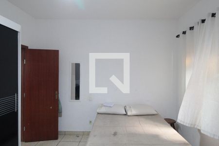 Quarto 2 de casa à venda com 3 quartos, 180m² em Jaqueline, Belo Horizonte
