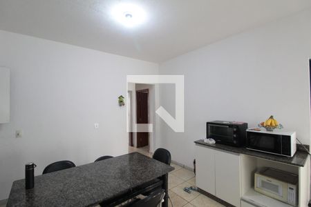 Cozinha de casa à venda com 3 quartos, 180m² em Jaqueline, Belo Horizonte