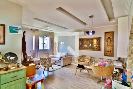 Casa à venda com 4 quartos, 180m² em São Francisco, Niterói