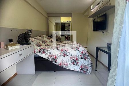 Apartamento à venda com 3 quartos, 97m² em Camboinhas, Niterói