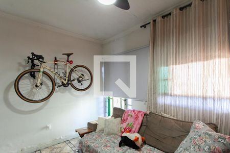 Sala 2 - Casa 1 de casa à venda com 5 quartos, 240m² em Jaqueline, Belo Horizonte