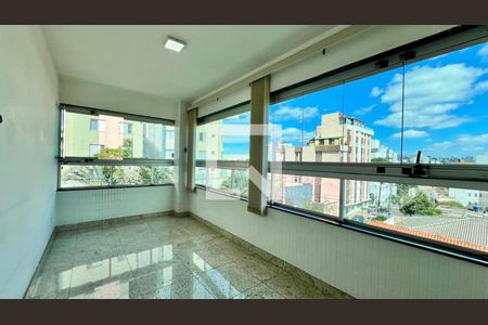 Varanda de apartamento à venda com 3 quartos, 120m² em Grajaú, Belo Horizonte