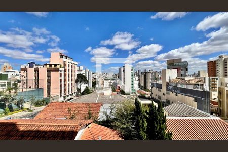 Vista Varanda de apartamento à venda com 3 quartos, 120m² em Grajaú, Belo Horizonte