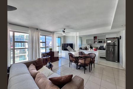 Sala de apartamento à venda com 2 quartos, 171m² em Recreio dos Bandeirantes, Rio de Janeiro