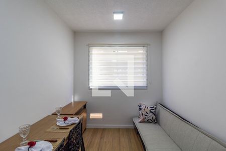 Sala/Cozinha de apartamento para alugar com 1 quarto, 25m² em Guaianases, São Paulo