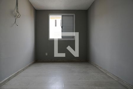 Quarto 1 de apartamento para alugar com 2 quartos, 45m² em Jundiapeba, Mogi das Cruzes