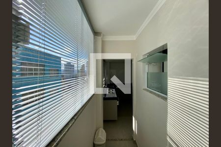 Área de Serviço de apartamento para alugar com 4 quartos, 420m² em Boqueirão, Praia Grande