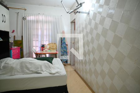 Quarto 1 de casa à venda com 2 quartos, 150m² em Vila Brasilina, São Paulo