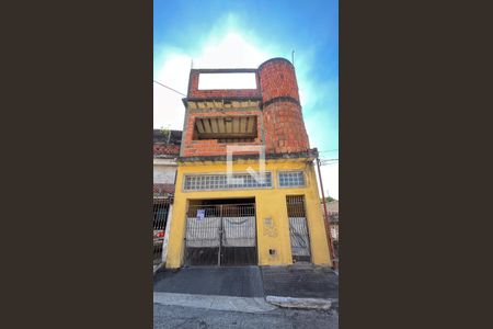 Fachada de casa à venda com 2 quartos, 150m² em Vila Brasilina, São Paulo