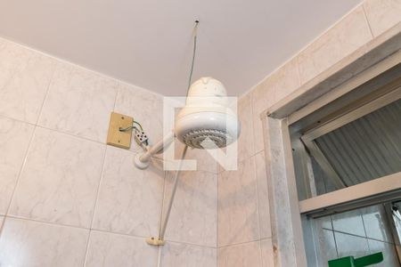 Banheiro de apartamento à venda com 2 quartos, 53m² em Penha Circular, Rio de Janeiro