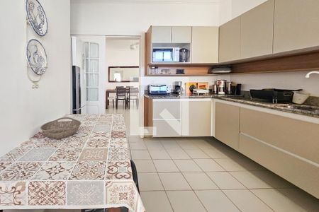 Cozinha de apartamento para alugar com 3 quartos, 150m² em Centro, Guarujá