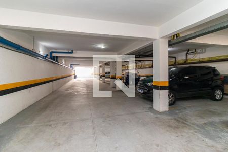 Garagem de casa de condomínio para alugar com 2 quartos, 49m² em Vila Rosaria, São Paulo