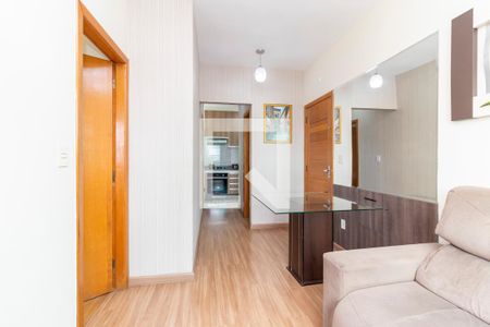 Sala de casa de condomínio para alugar com 2 quartos, 49m² em Vila Rosaria, São Paulo