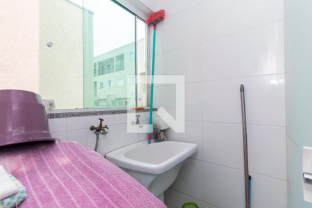 Área de Serviço de casa de condomínio para alugar com 2 quartos, 49m² em Vila Rosaria, São Paulo