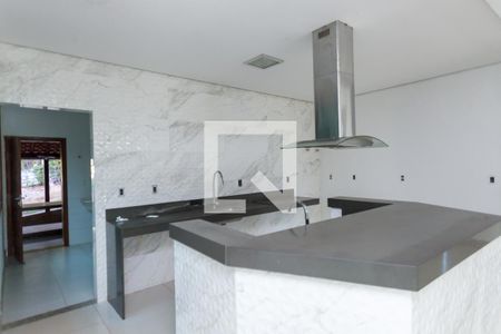 Cozinha de casa para alugar com 4 quartos, 529m² em Arvoredo, Nova Lima