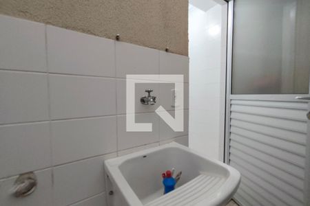 Área de Serviço de apartamento para alugar com 2 quartos, 50m² em Residencial Cosmos, Campinas