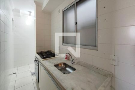 Cozinha de apartamento para alugar com 2 quartos, 50m² em Residencial Cosmos, Campinas