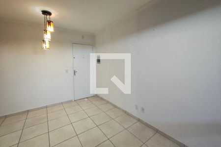 Sala de apartamento para alugar com 2 quartos, 50m² em Residencial Cosmos, Campinas