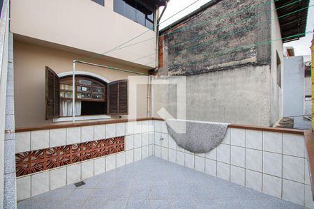 Terraço de casa à venda com 3 quartos, 252m² em Jardim Las Vegas, Santo André