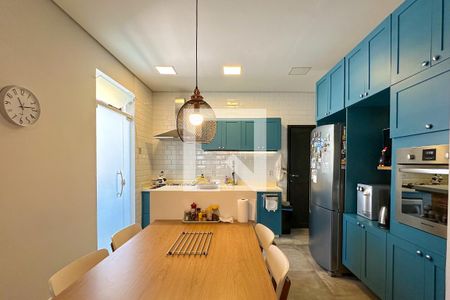 Cozinha de apartamento à venda com 4 quartos, 190m² em Copacabana, Rio de Janeiro