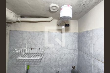 Banheiro de kitnet/studio para alugar com 1 quarto, 28m² em Vila Clementino, São Paulo