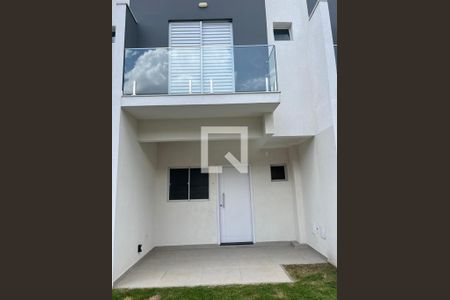 Foto 01 de casa à venda com 2 quartos, 76m² em Parque Taquaral, Campinas