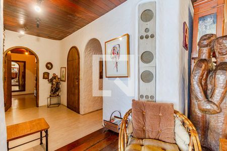 Corredor de apartamento para alugar com 2 quartos, 232m² em Jardim Paulista, São Paulo