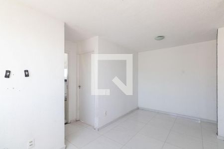 Sala de apartamento para alugar com 2 quartos, 45m² em Campo Grande, Rio de Janeiro