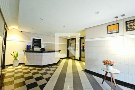 Hall de entrada de apartamento para alugar com 1 quarto, 40m² em Pituba, Salvador