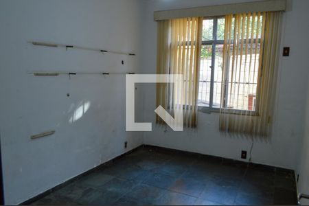 Quarto de casa de condomínio para alugar com 2 quartos, 243m² em Pechincha, Rio de Janeiro