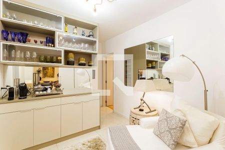 Sala de apartamento à venda com 4 quartos, 230m² em Planalto Paulista, São Paulo